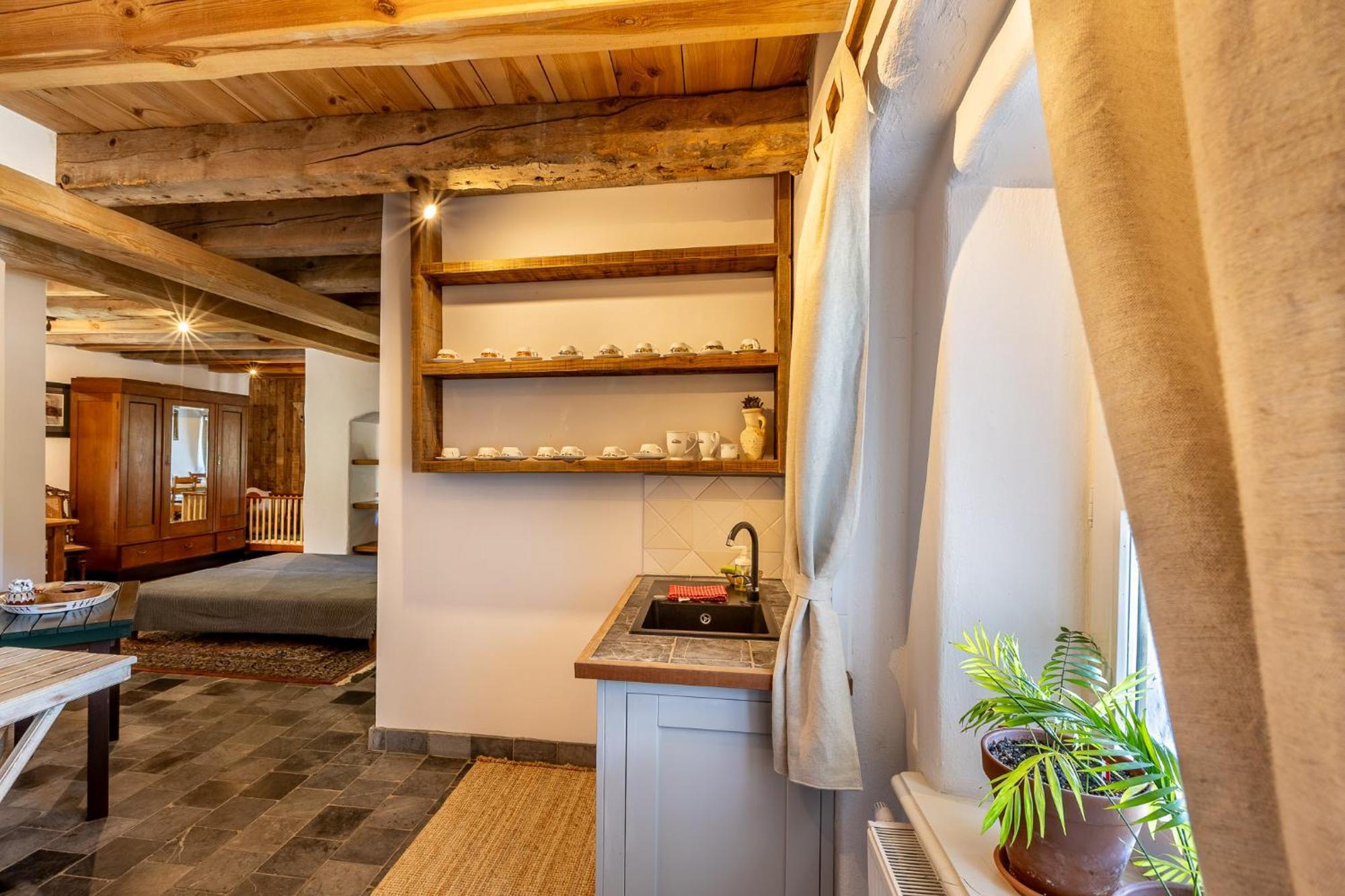 Gosciniec Pod Zajacem Bed and Breakfast Oleśnica Eksteriør billede