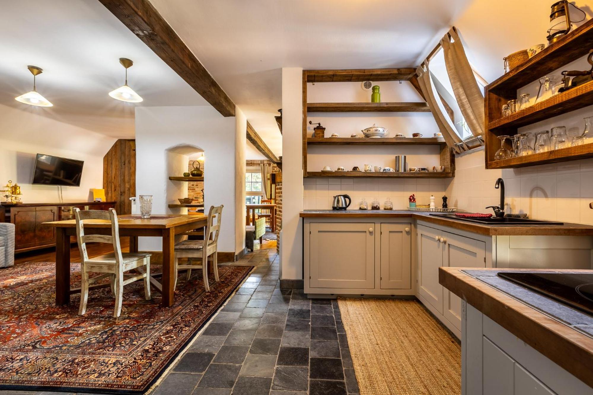 Gosciniec Pod Zajacem Bed and Breakfast Oleśnica Eksteriør billede
