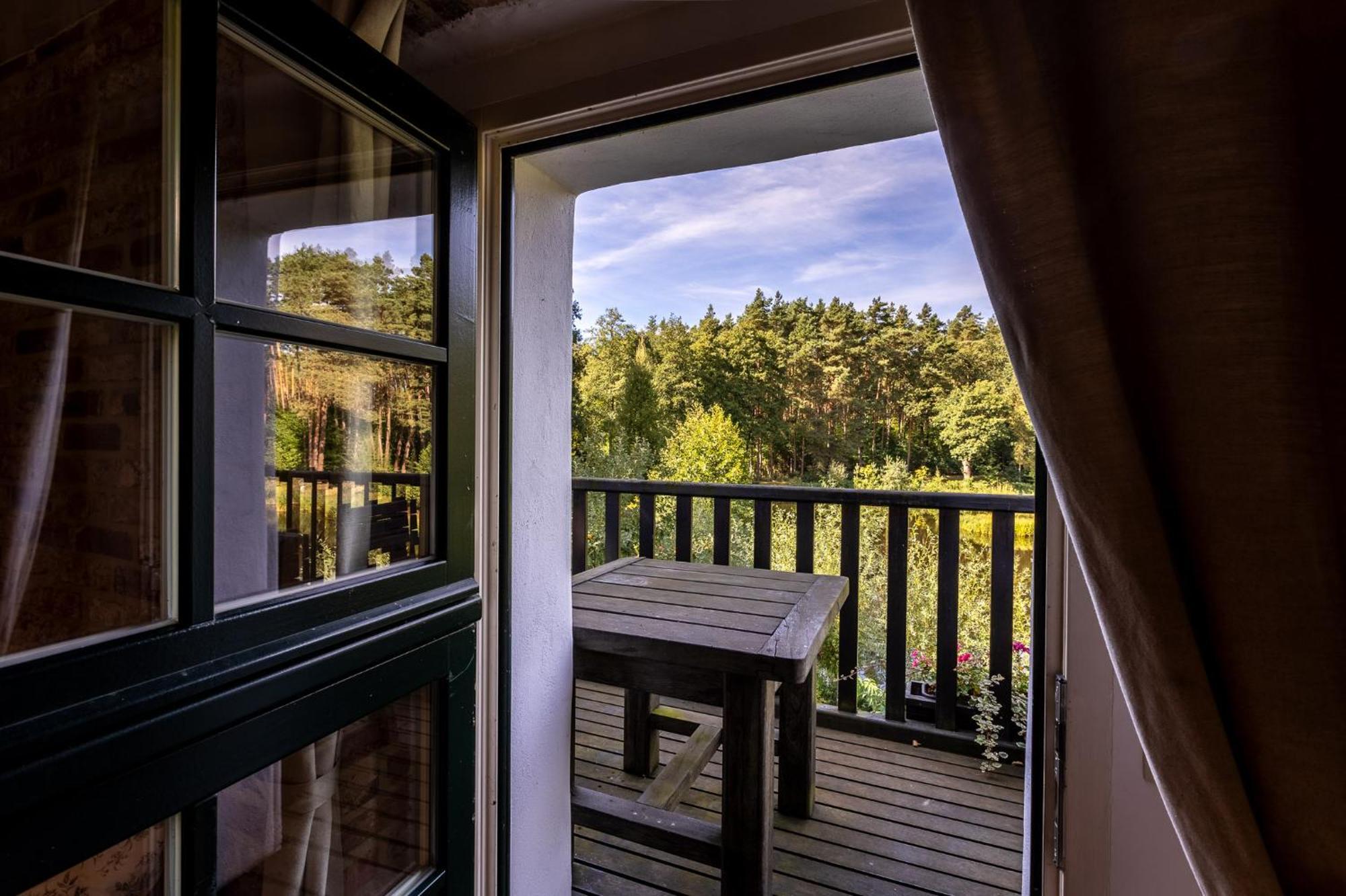 Gosciniec Pod Zajacem Bed and Breakfast Oleśnica Eksteriør billede