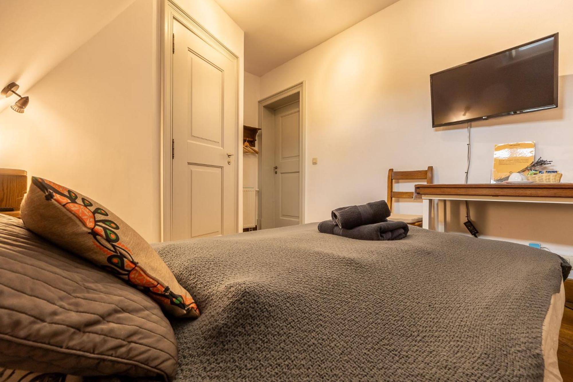 Gosciniec Pod Zajacem Bed and Breakfast Oleśnica Eksteriør billede