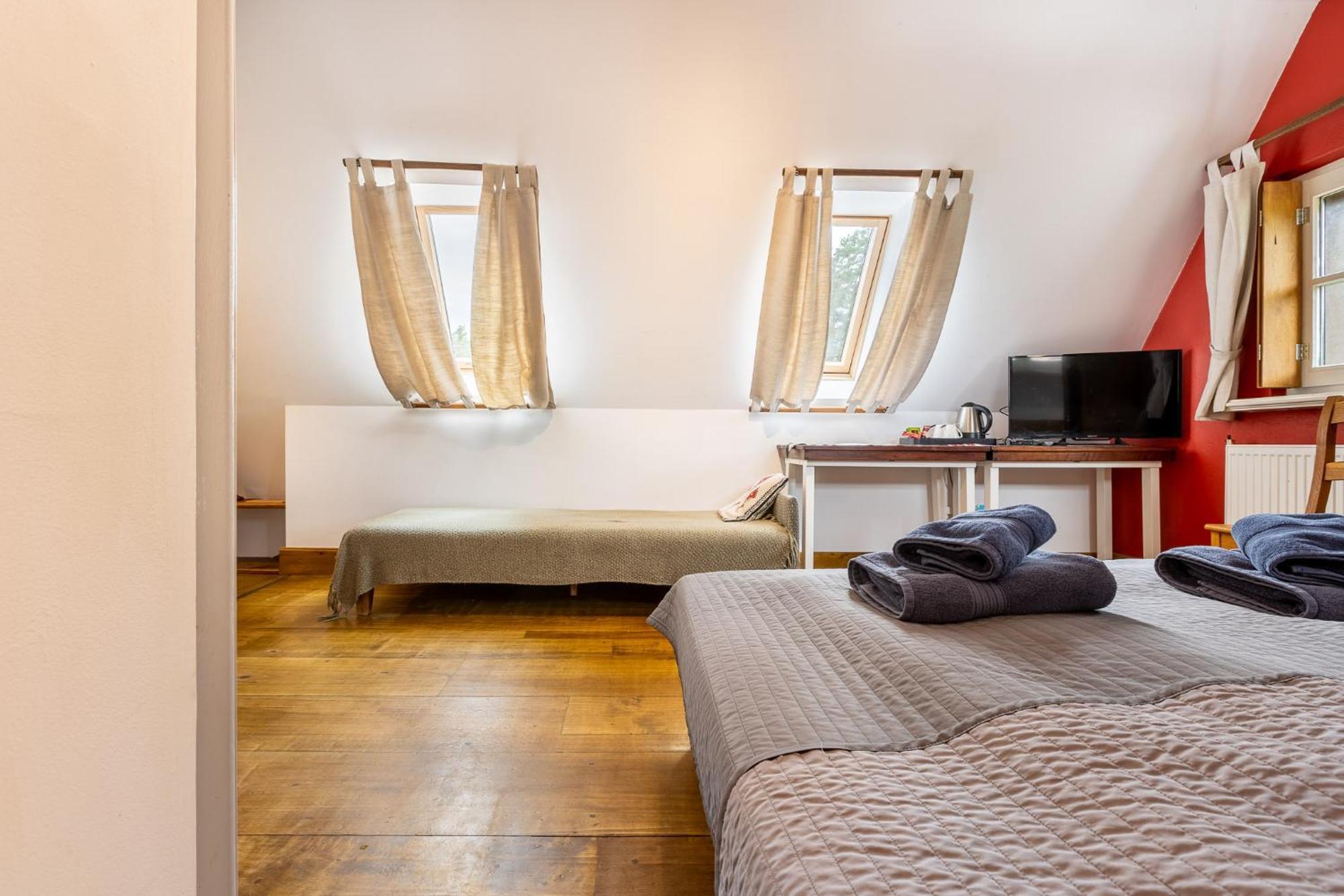 Gosciniec Pod Zajacem Bed and Breakfast Oleśnica Eksteriør billede